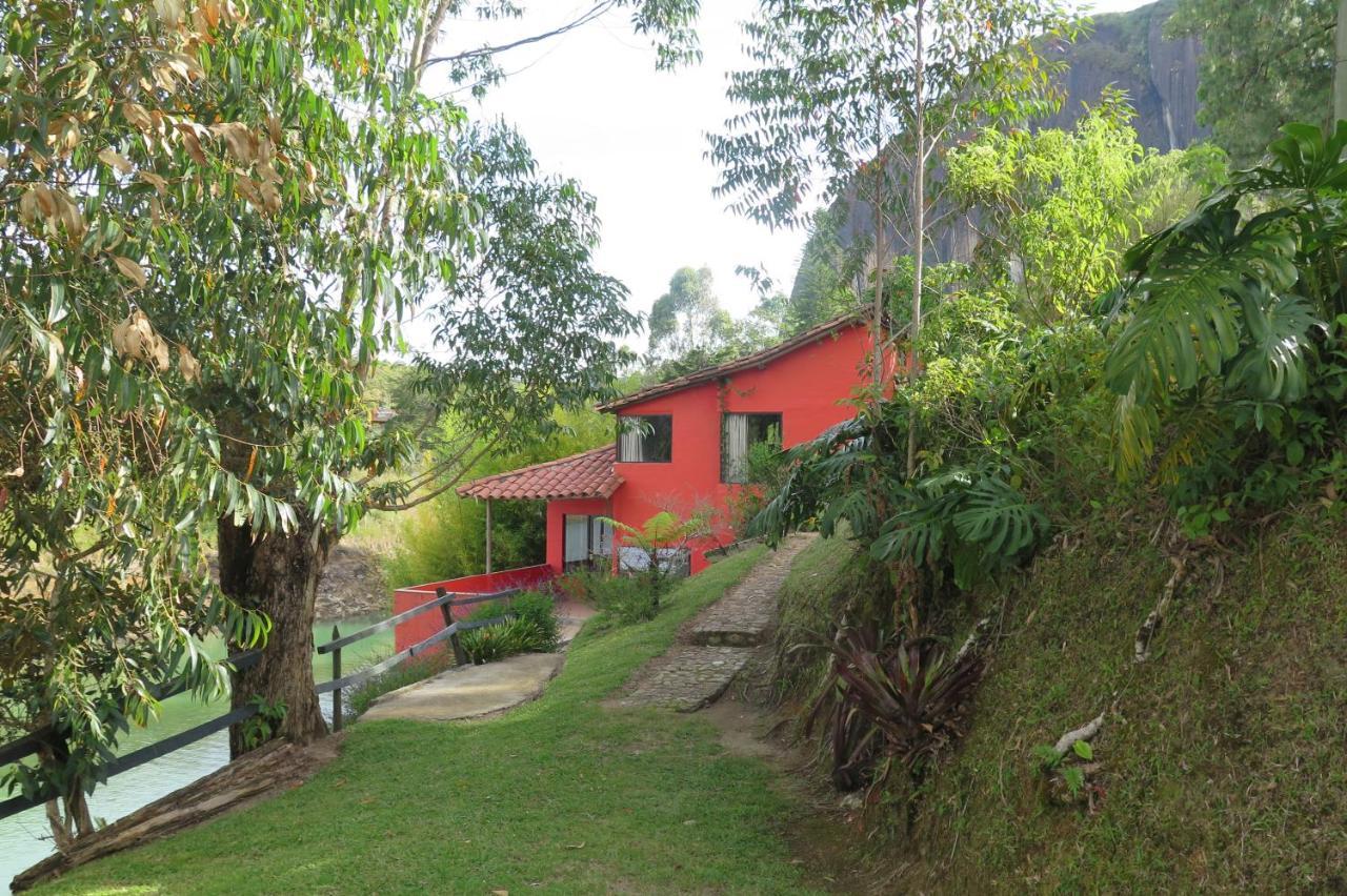Ecolodge Bahia Del Penon Guatapé Екстериор снимка