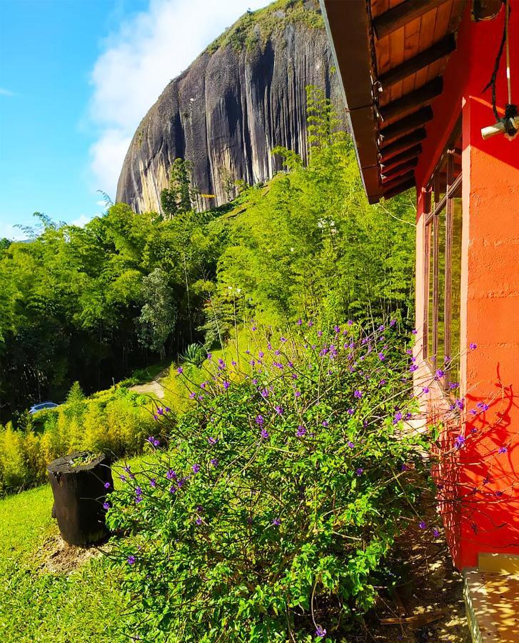 Ecolodge Bahia Del Penon Guatapé Екстериор снимка