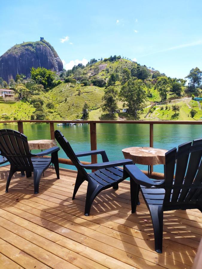 Ecolodge Bahia Del Penon Guatapé Екстериор снимка