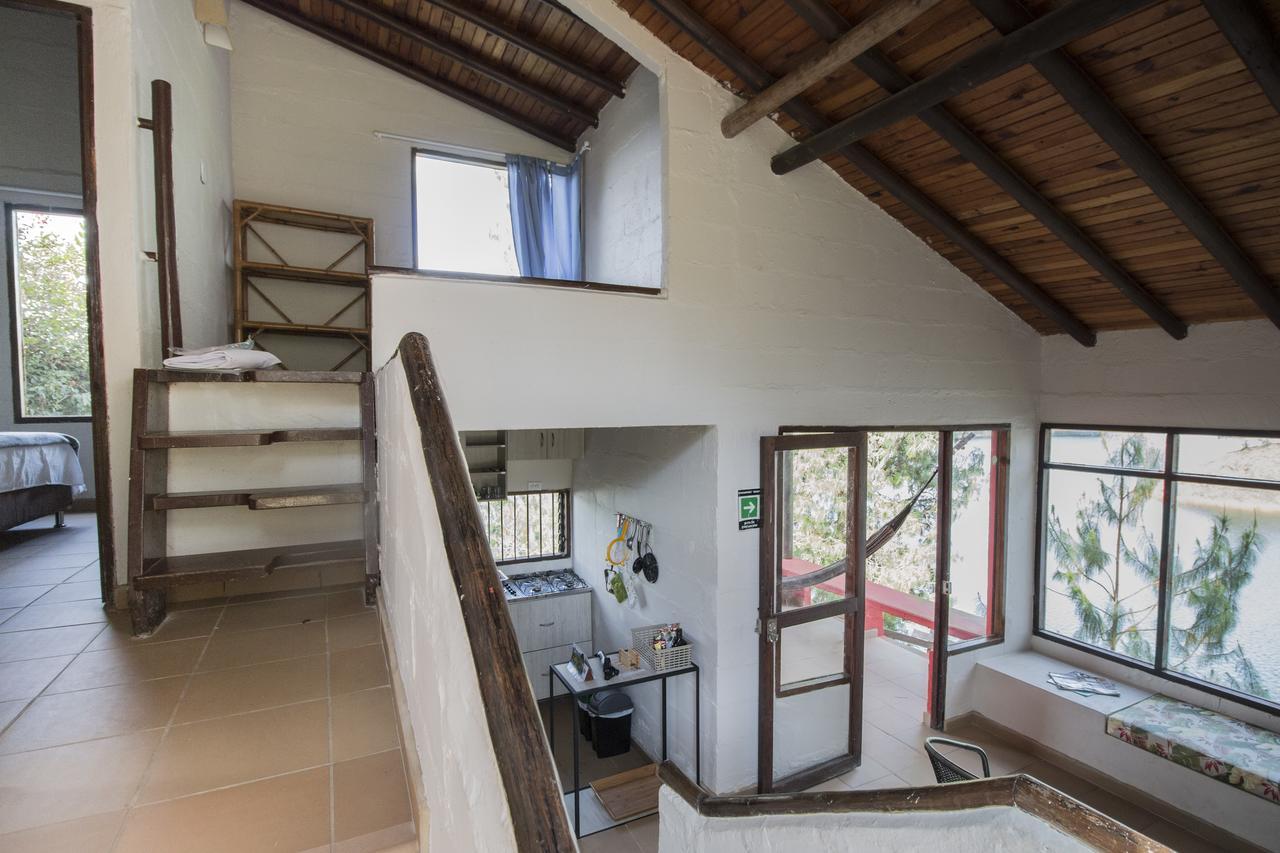 Ecolodge Bahia Del Penon Guatapé Екстериор снимка