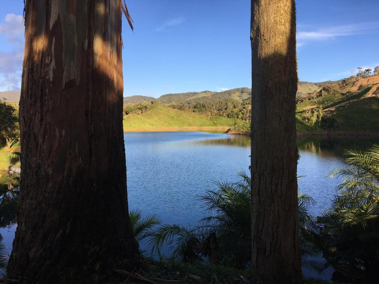 Ecolodge Bahia Del Penon Guatapé Екстериор снимка